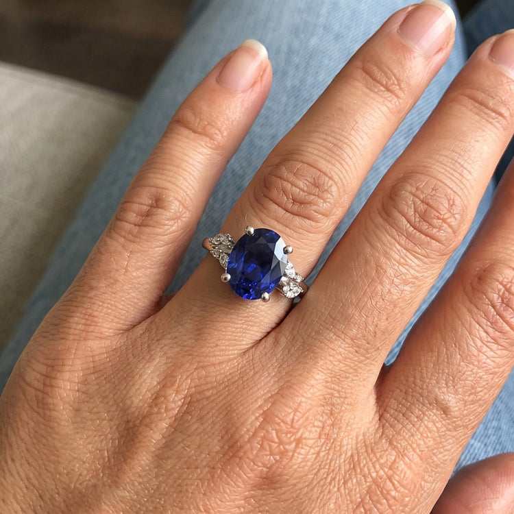 Bijoux Pierres Précieuses Bague Saphir Bleu & Diamants 4.50 Carats