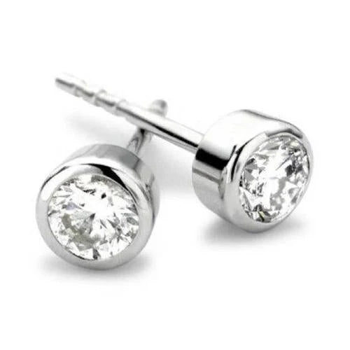 Boucles D'oreilles En Naturel Diamant Rond 1 Carat Sertie De Lunette En Or Blanc 14K