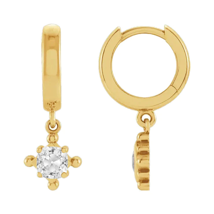 Boucles d'Oreilles Pendantes Naturel Diamant Taille Ancienne Coussin Or Jaune 3 Carats