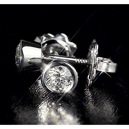 Clous d'oreilles Naturel diamant rond 1.50 carats serti clos or blanc 14K