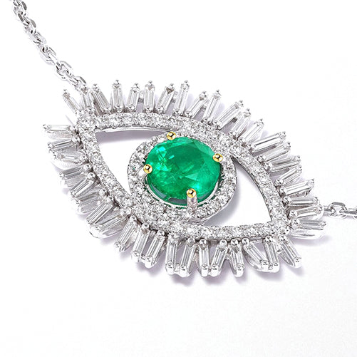 Collier Avec Pendentif Oeil Qui Voit Tout Vert Émeraude Et Diamants