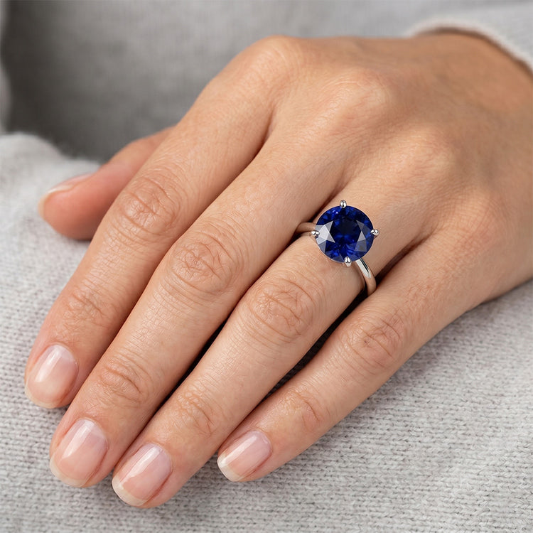 Conception De Bague à Une Pierre En Saphir Rond
