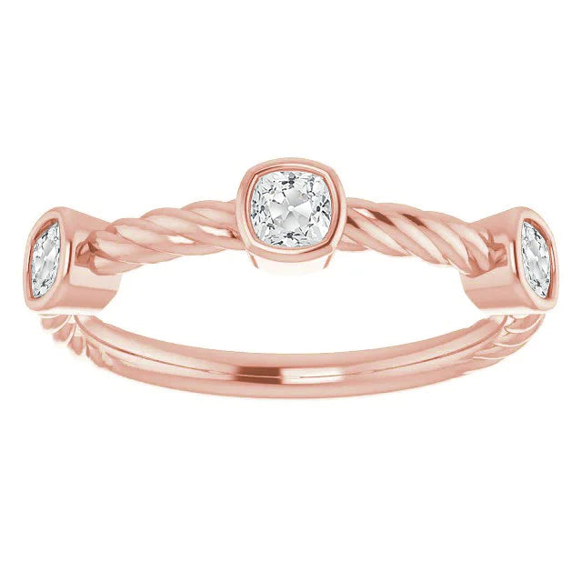 Coussin Half Eternity Band Vieux Mineur Réel Diamond Bezel Set 4.50 Carats