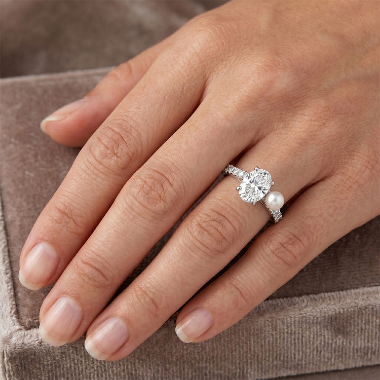 Exquis Perle de Culture Bague Solitaire avec Accents 3 carats