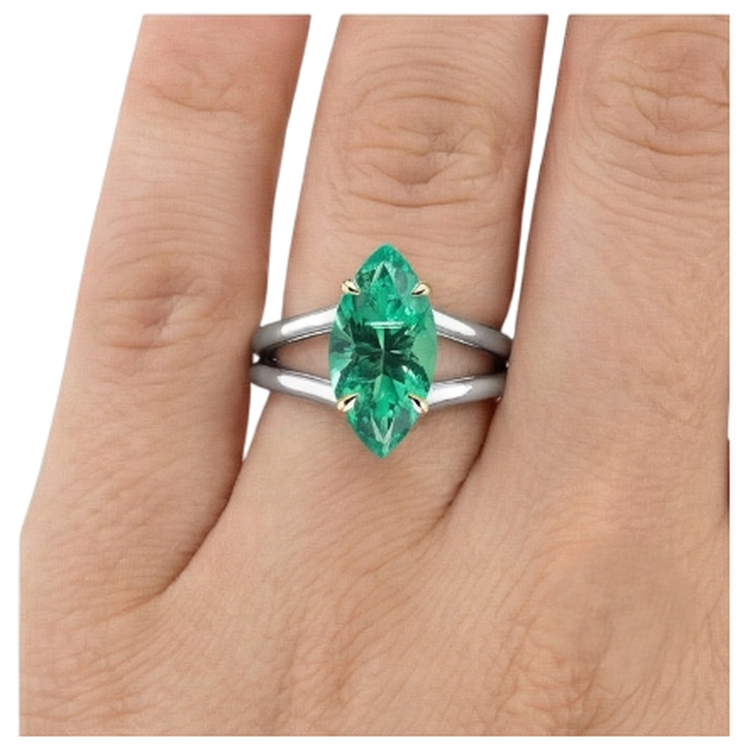 De luxe Bague avec Gemme 4 carats – vue de dessus