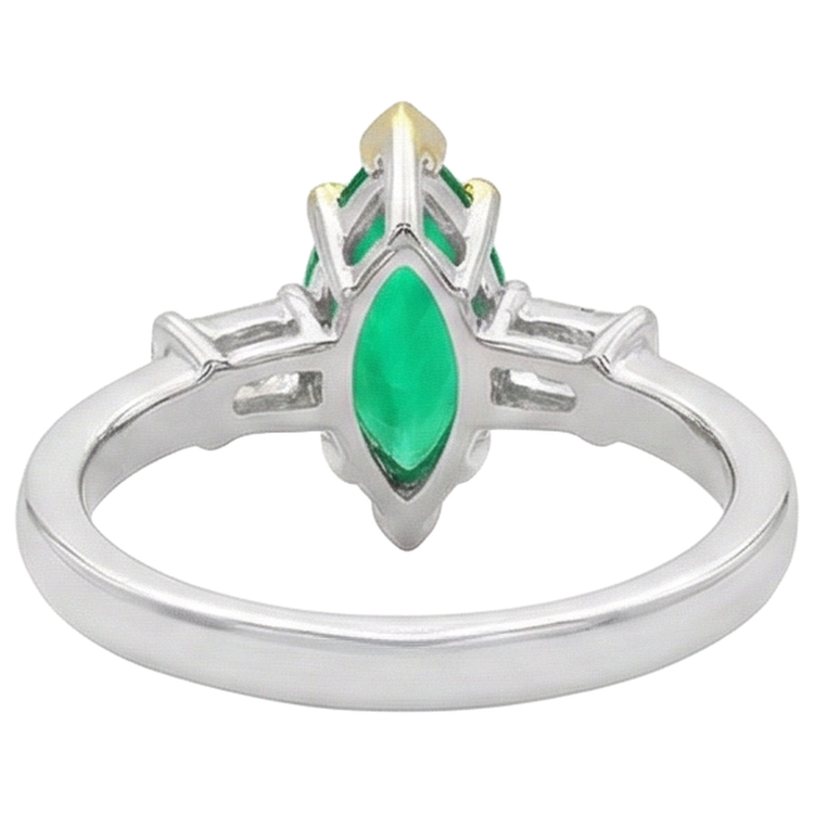 Élégant Bague Pierre Précieuse 3,50 carats – vue arrière