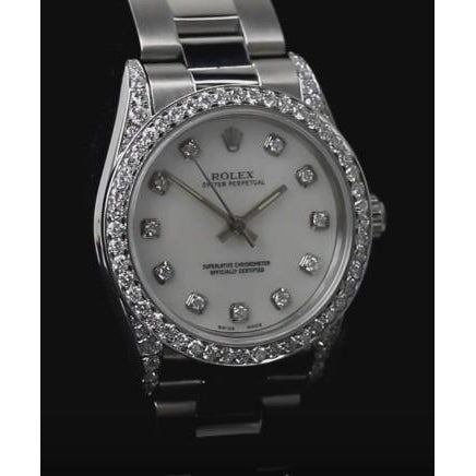 Montre Rolex Datejust de taille moyenne avec lunette en diamant personnalisée et bracelet huître acier inoxydable