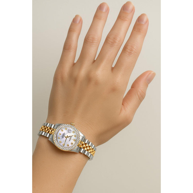 Montre Rolex Datejust pour femme avec cadran en nacre de 26 mm et lunette à double rangée de diamants P1