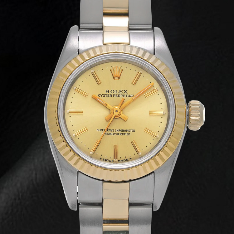 Montre Rolex Oyster Perpetual pour femme avec cadran champagne 67193