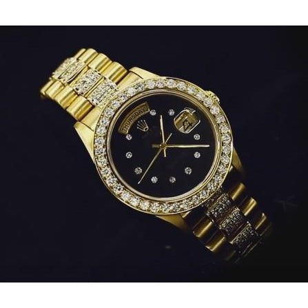 Montre Rolex President avec diamant glacé