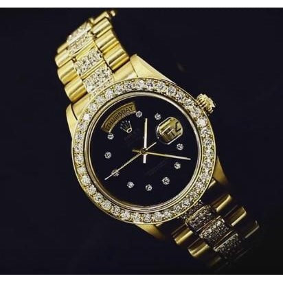 Montre Rolex President avec diamant glacé personnalisé