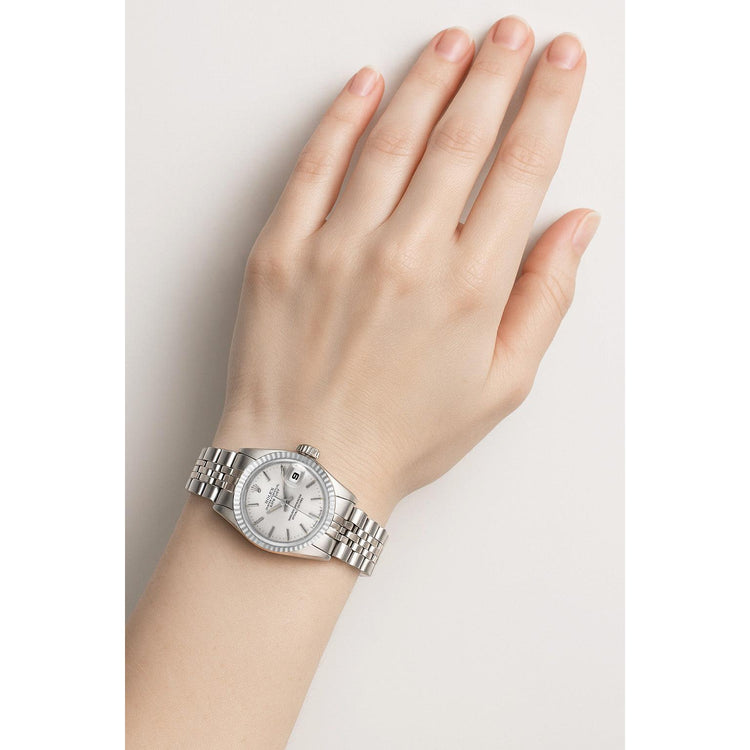 Montre Rolex dame-Datejust 26 mm en acier inoxydable avec cadran argenté