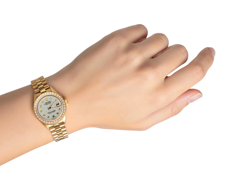 Montre de still président or jaune Rolex Datejust avec lunette en diamant et cadran arabe P2