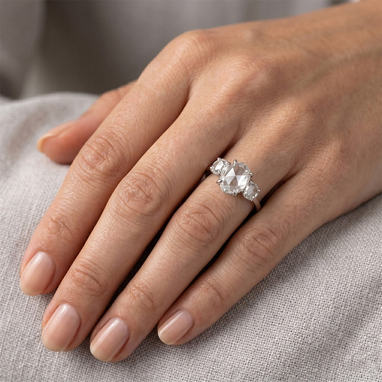 Or Blanc 14 Carats Taille Rose Diamant Fin Bague Trilogie 2,75