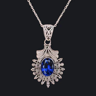 Pendentif Style Vintage Saphir Bleu Royal de Ceylan