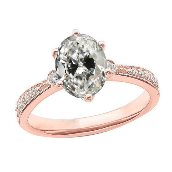Réel Bague ovale diamant taille ancienne mine 6 griffes tige conique 4.50 carats