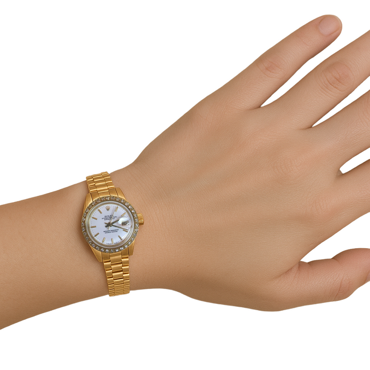 Regarder Rolex Datejust Bracelet en or jaune Cadran bâton Lunette en diamant