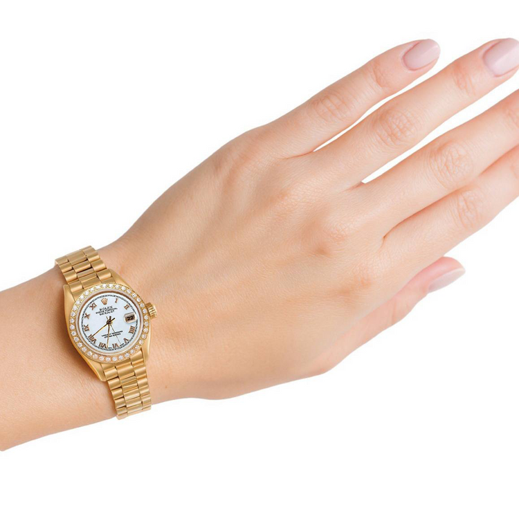 Rolex Datejust Cadran romain blanc Lunette en diamant still présidentiel Or