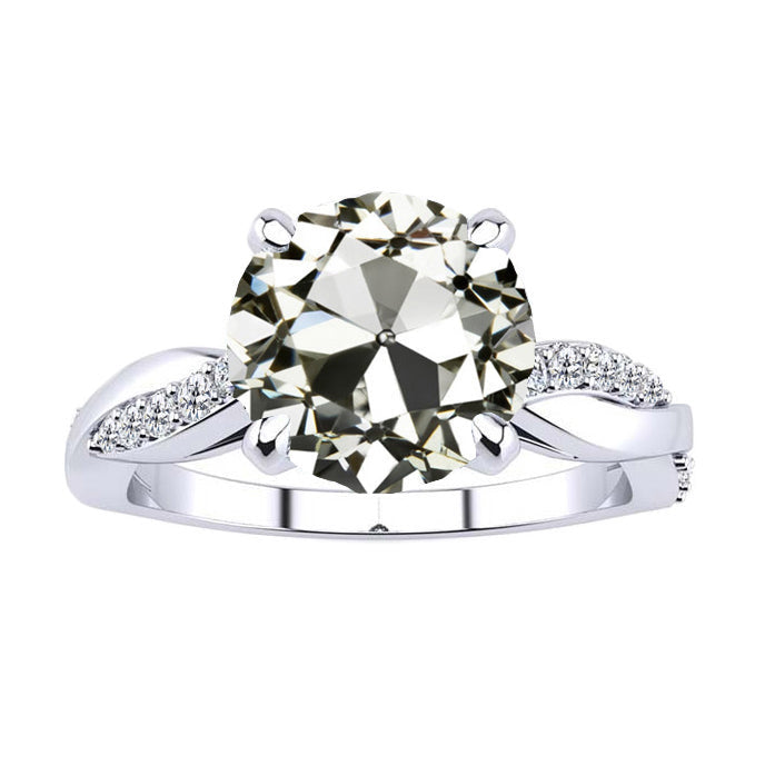 Exquis Solitaire avec Pierres Latérales 5 carats – vue principale