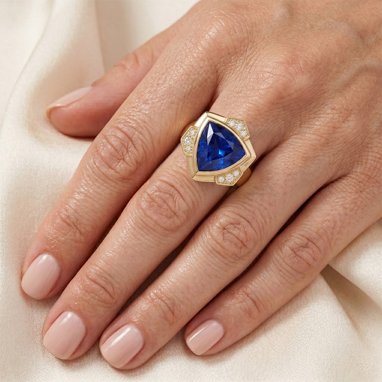 Saphir Bleu Joaillerie Fine – VVS 5,5 carats Or 14K Jaune