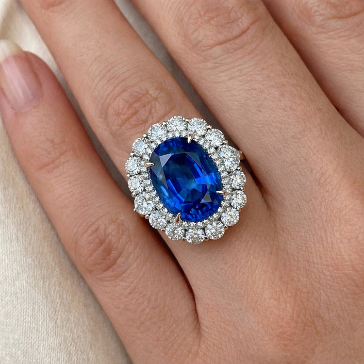 Saphir Bleu Royal Bague Pierre Précieuse – vue de profil