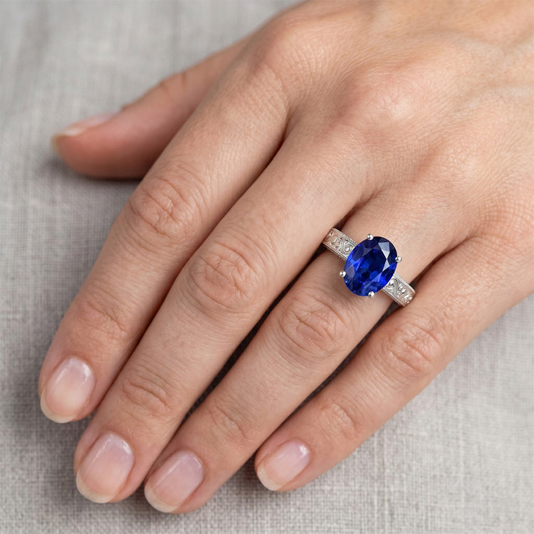 Style Vintage Solitaire Ovale Naturel Bleu Ceylan Saphir 4.50 Carats