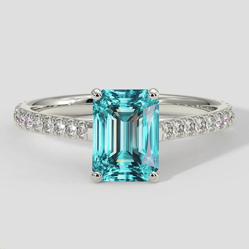Tourmaline Paraiba bleue avec bande de diamant