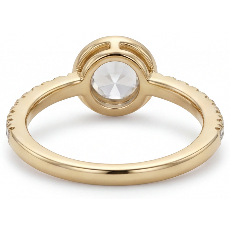 Taille Ronde Diamant Fin bague en Or Jaune 14 Carats – vue de profil