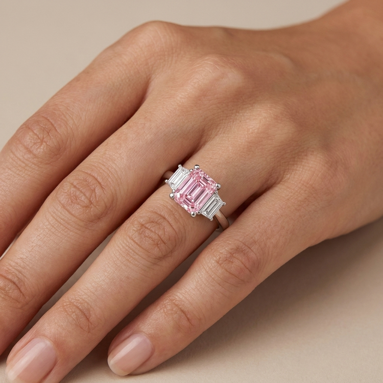Bague de Fiançailles Diamant Rose Taille Émeraude 4 Carats