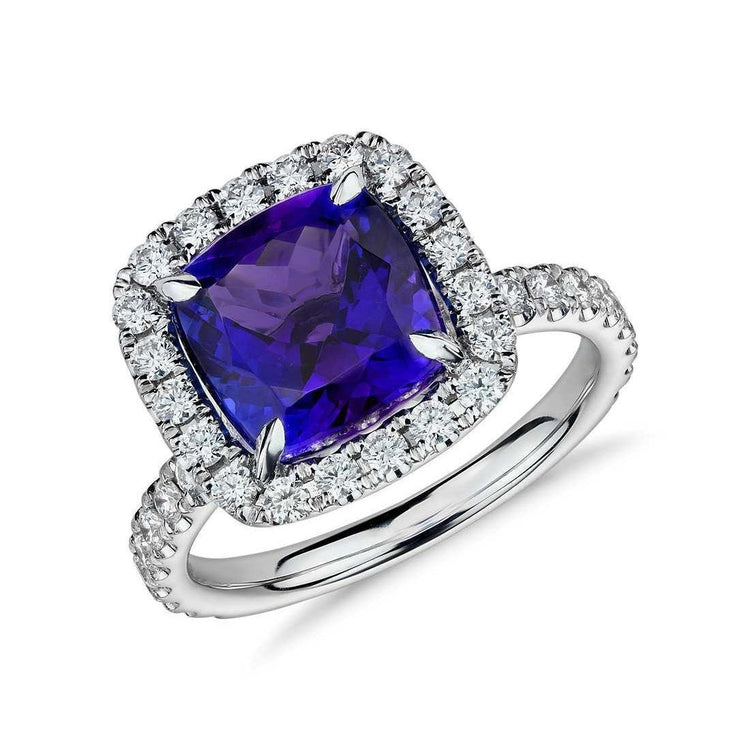 5.50 ct coussin tanzanite avec diamants ronds bague or