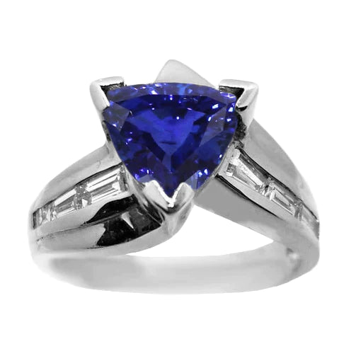 Bague Femme Trillion Saphir Canal Serti Diamants 2 Carats