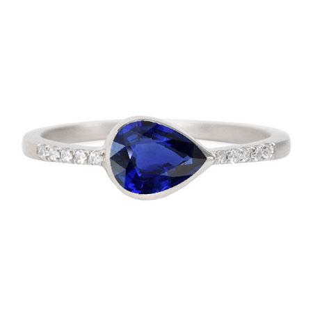 Bague Solitaire Saphir Femme Avec Lunette Accents Set 2.50 Carats - HarryChadEnt.FR