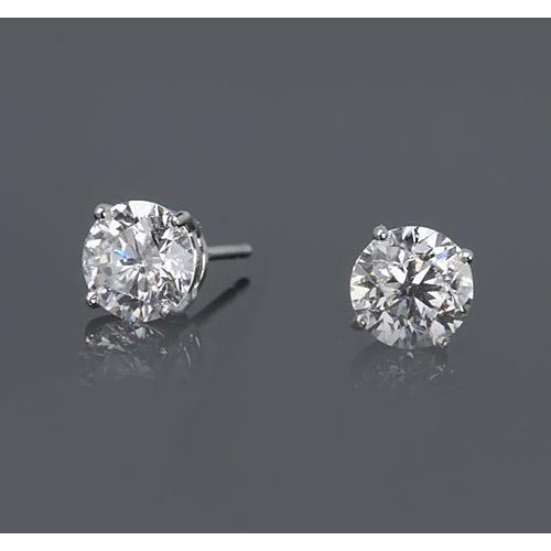 1.50 carats de clous de diamant