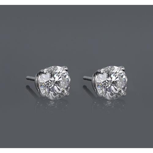 1.50 carats de clous de diamant