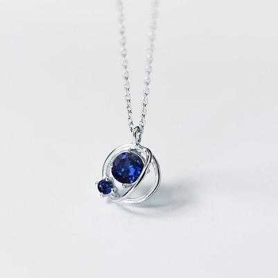 Pendentif Saphir de Ceylan en Or Blanc 9.50 Carats - HarryChadEnt.FR
