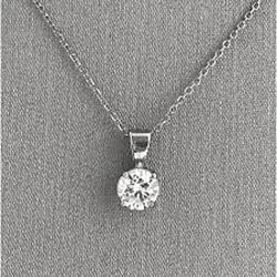 0.75 Ct Round Cut Solitaire Collier Pendentif Véritable Diamant