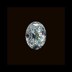 Diamant ovale naturel de 1 carat, pureté EVVS1, extrait de la terre.