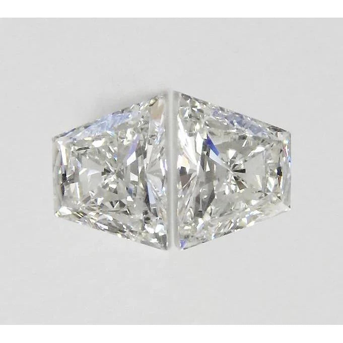Paire de diamants trapèze de 1,50 carat, couleur G, pureté VVS1.