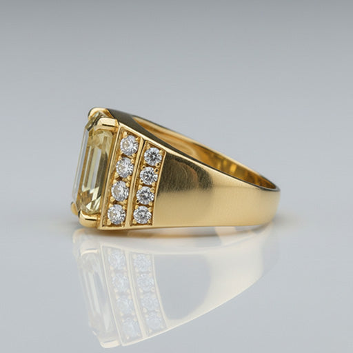 Diamant Fin Taille Émeraude Bague Homme en 10K Yellow Gold – vue de côté