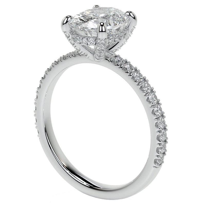 Brillant Taille Old Mine Solitaire avec Pierres Latérales en Or 14K Blanc – vue de côté