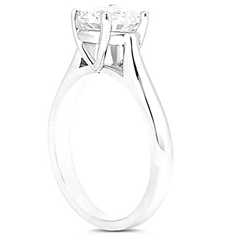 Exquis Bague Mono-Pierre 1,50 carats – vue de face