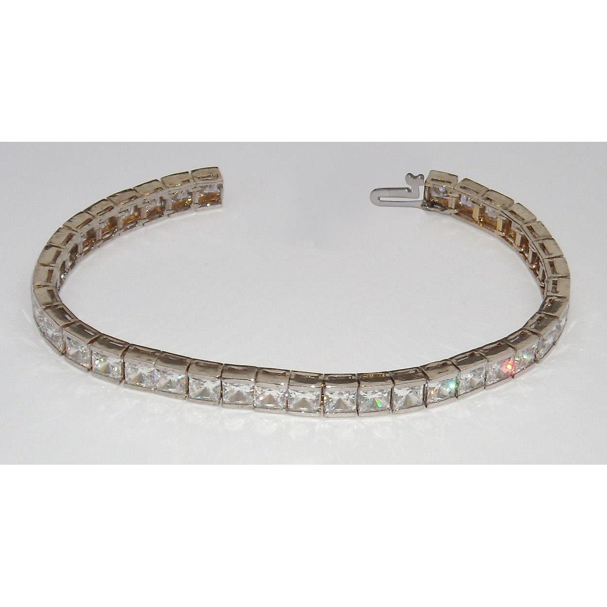 16.20 carats. Bracelet Tennis Véritable Diamants Princesse