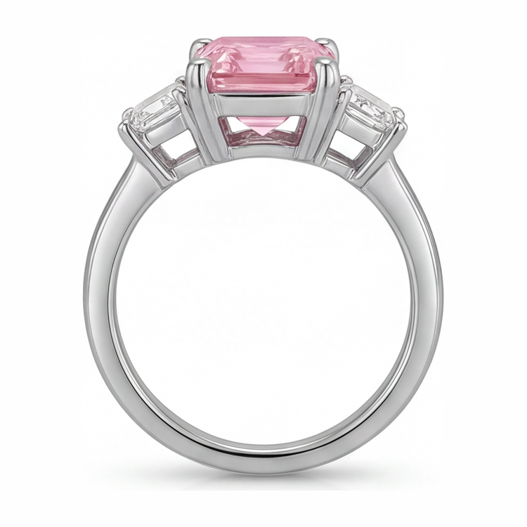 Bague Trois Pierres Simple en Or Blanc 14 Carats avec Diamant Rose de Laboratoire Taille Émeraude 2,5 Carats