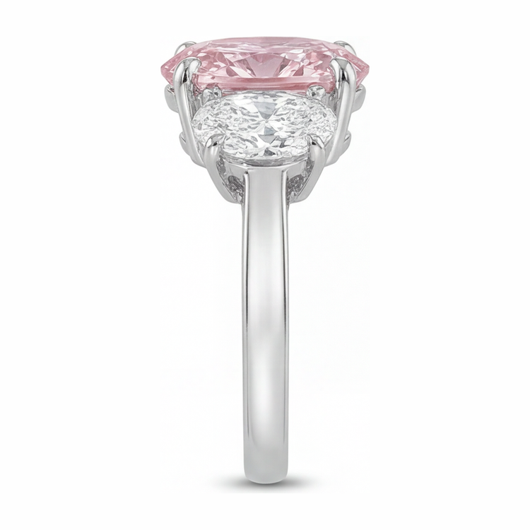 Bague de Fiançailles Rose en Or Blanc 14 Carats avec Diamant Ovale de Laboratoire de 2,5 Carats, Trois Pierres