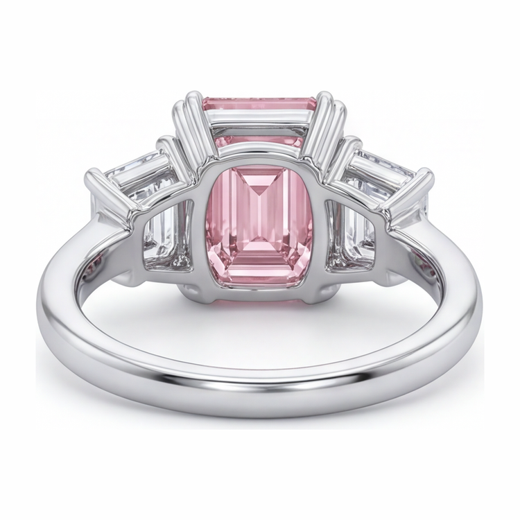 Bague Trois Pierres Diamant Rose de Laboratoire Taille Émeraude 2,75 Carats en Or Blanc 14 Carats