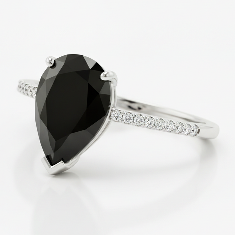 Bague Solitaire Pavée Diamant Noir Naturel 5 Carats Taille Poire en Or Blanc 14 Carats