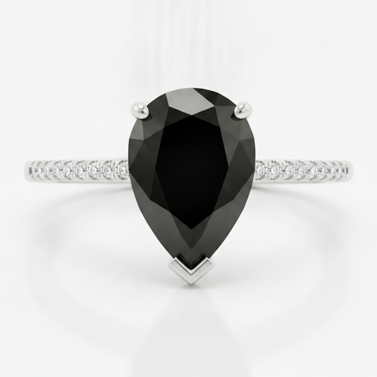 Bague Solitaire Pavée Diamant Noir Naturel 5 Carats Taille Poire en Or Blanc 14 Carats