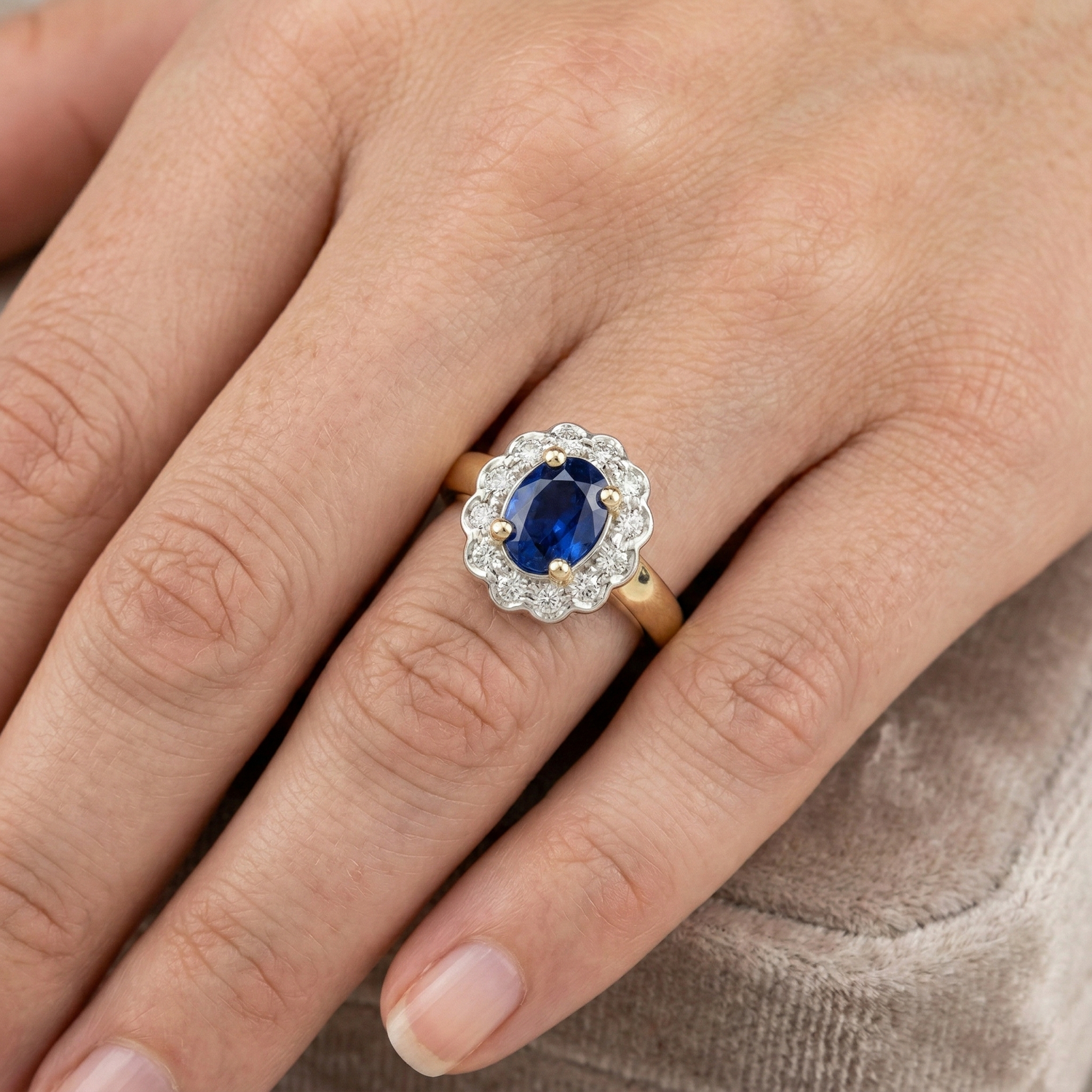 naturel round diamant 2.26carats bague sur blanc