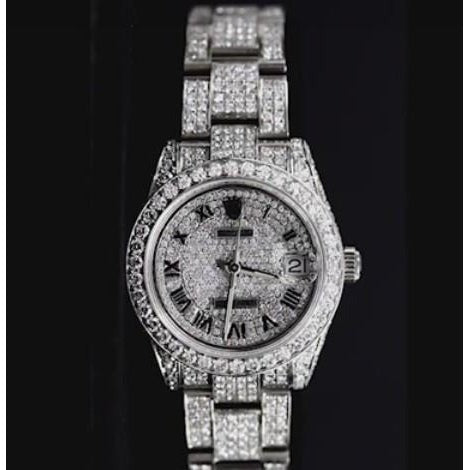 22 Carats. Montre Rolex pour femme recouverte de diamants personnalisés avec bracelet huître acier inoxydable2