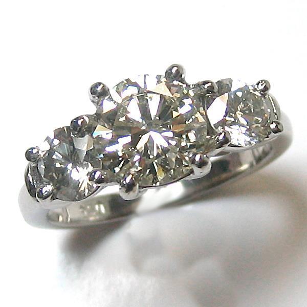 2.20 carats. Bague Naturel Diamant Rond 3 Pierres Bijoux En Or Massif